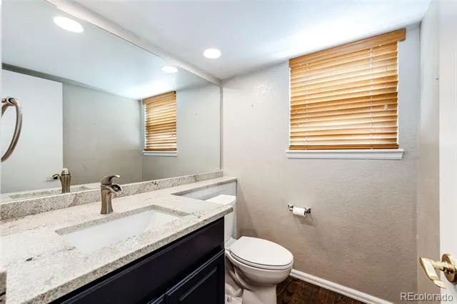 7305 Meadow View Parker, CO 80134