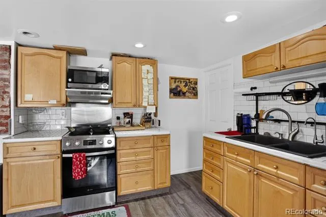 885 Deframe Street Golden, CO 80401