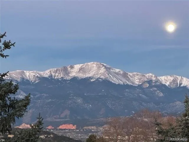 3427 Trenary Lane Colorado Springs, CO 80918