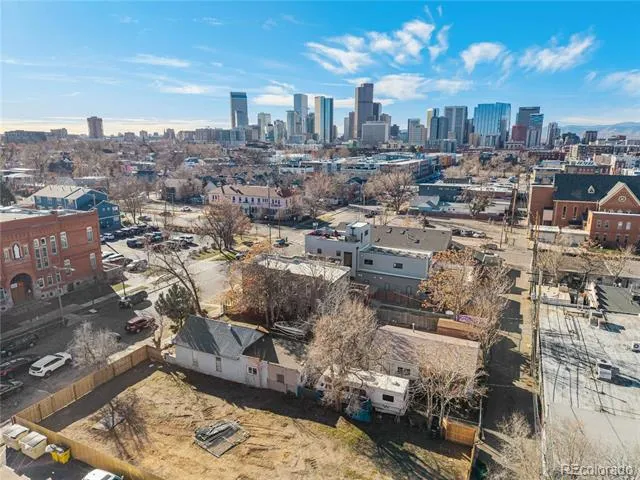 2837 Lawrence Street Denver, CO 80205