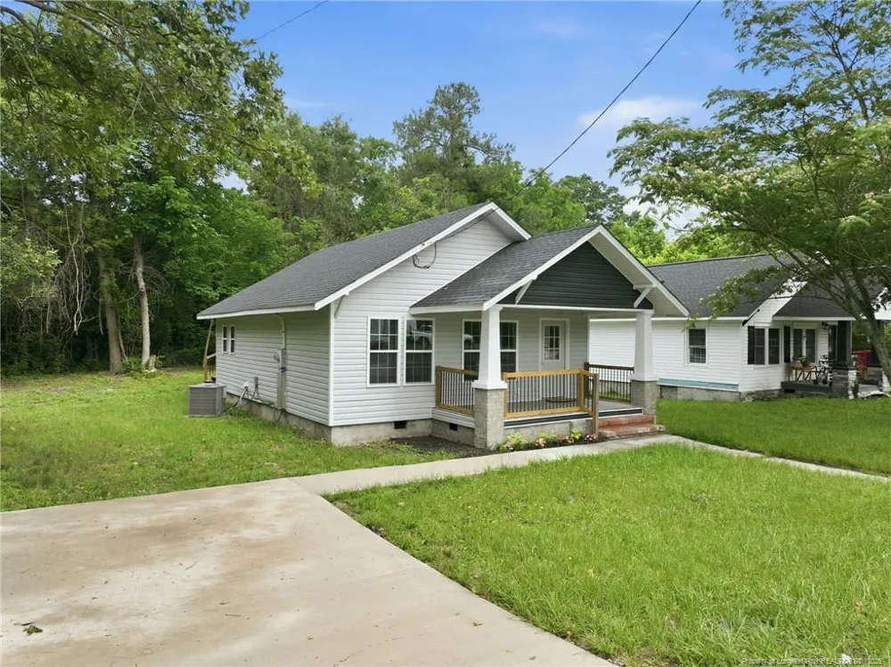 98 S Fayetteville Street Parkton, NC 28371