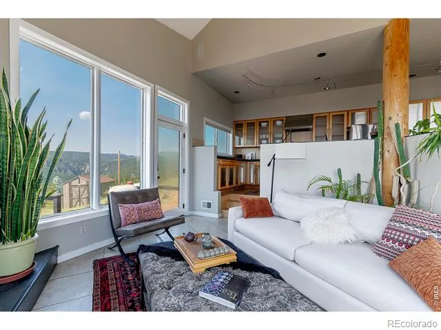 1362 Lost Angel Road Boulder, CO 80302