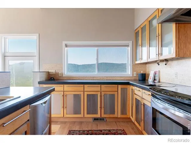1362 Lost Angel Road Boulder, CO 80302