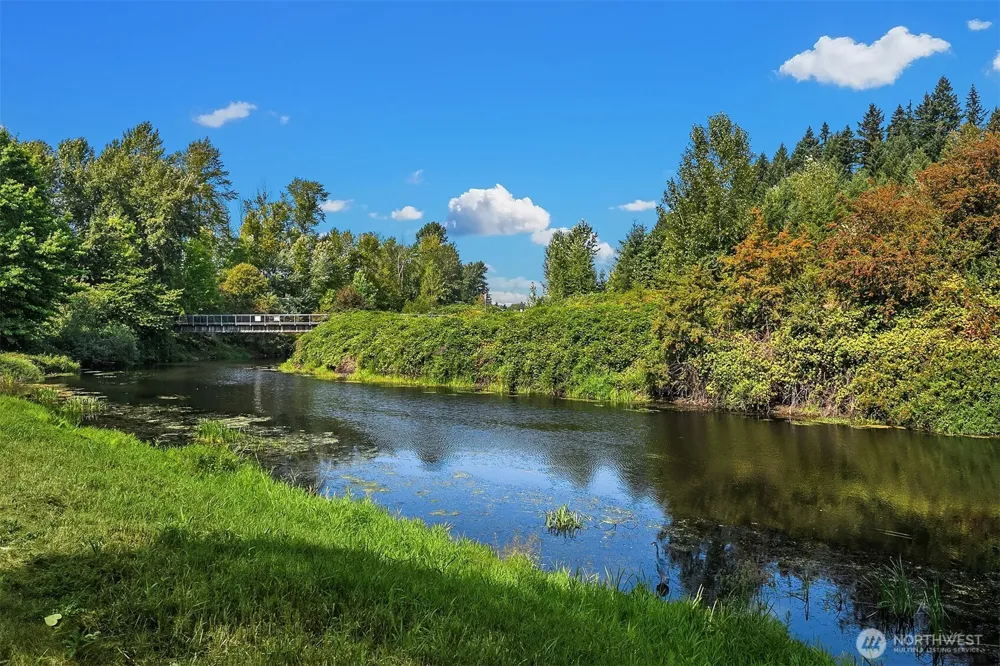 10838 E Riverside Drive #C102 Bothell, WA 98011