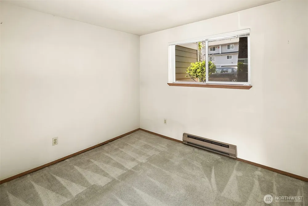10838 E Riverside Drive #C102 Bothell, WA 98011