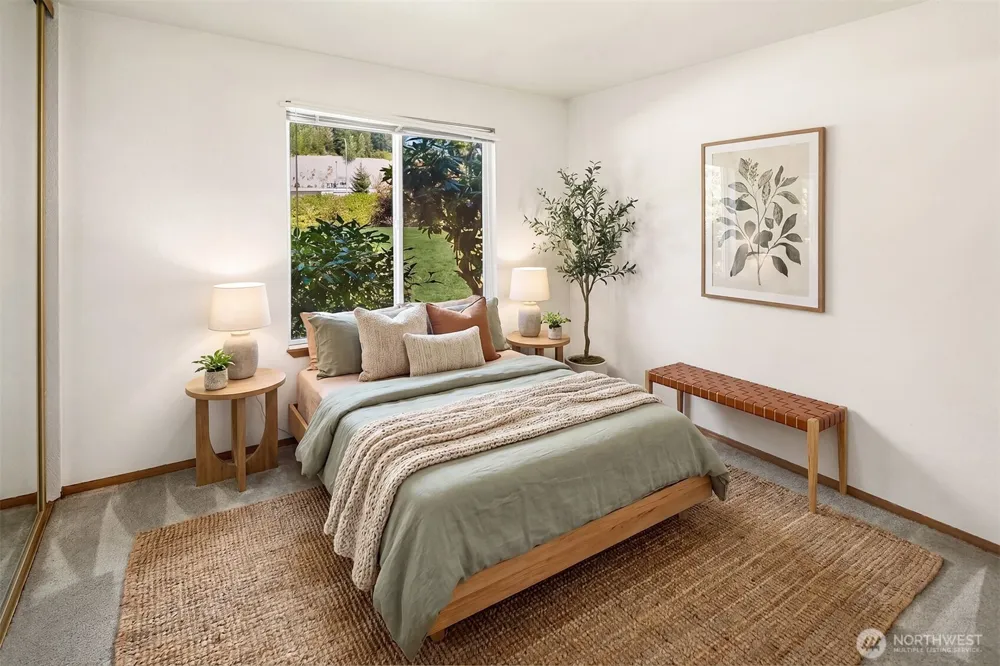 10838 E Riverside Drive #C102 Bothell, WA 98011