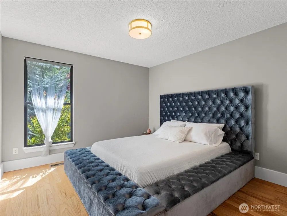 9532 SE 14th Street Vancouver, WA 98664