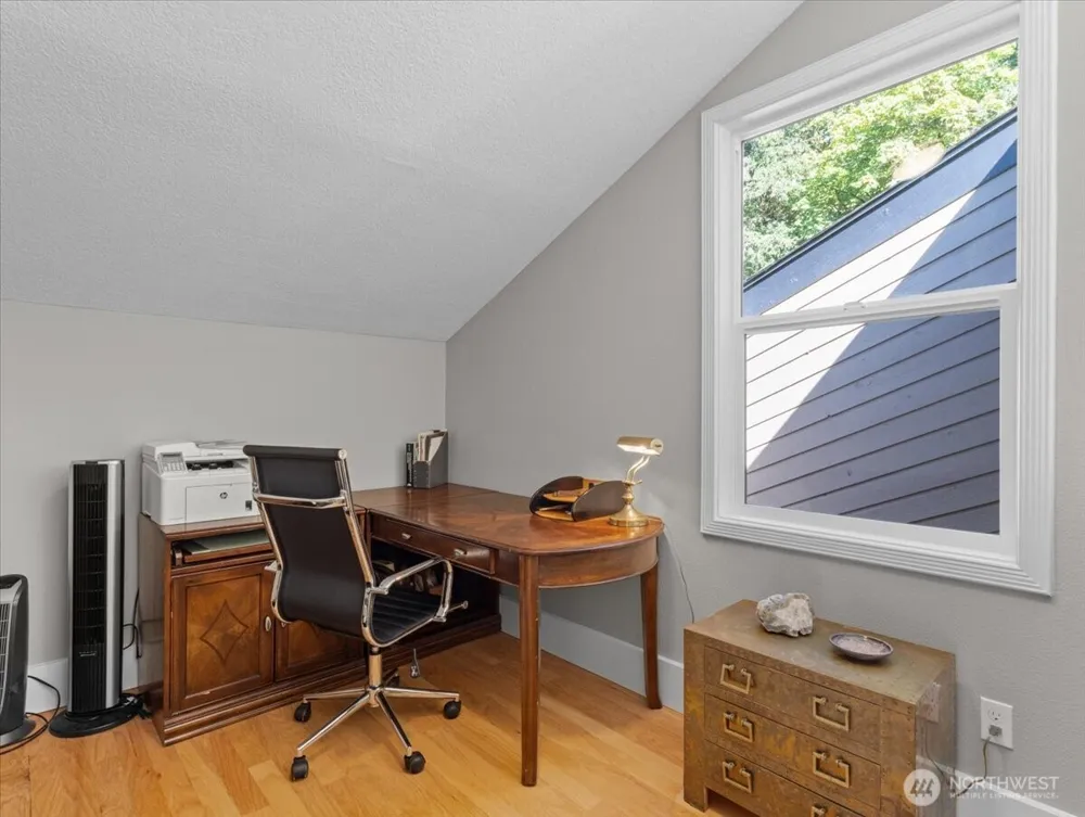 9532 SE 14th Street Vancouver, WA 98664