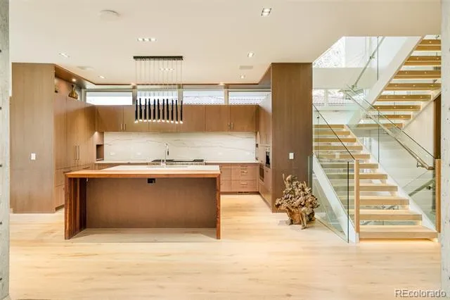 121 S Dexter Street Denver, CO 80246