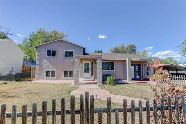 3905 Colony Hills Circle Colorado Springs, CO 80916