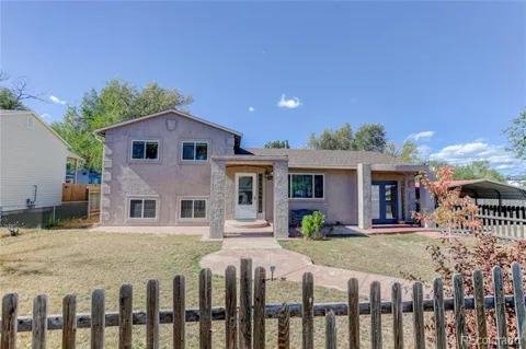 3905 Colony Hills Circle