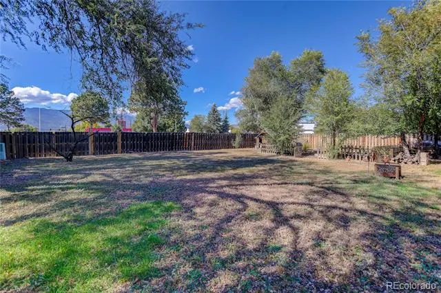 3905 Colony Hills Circle Colorado Springs, CO 80916