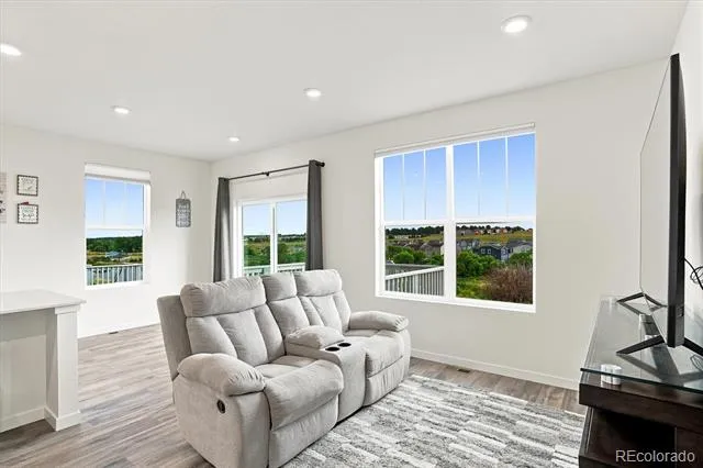 628 Yankee Boy Loop Elizabeth, CO 80107