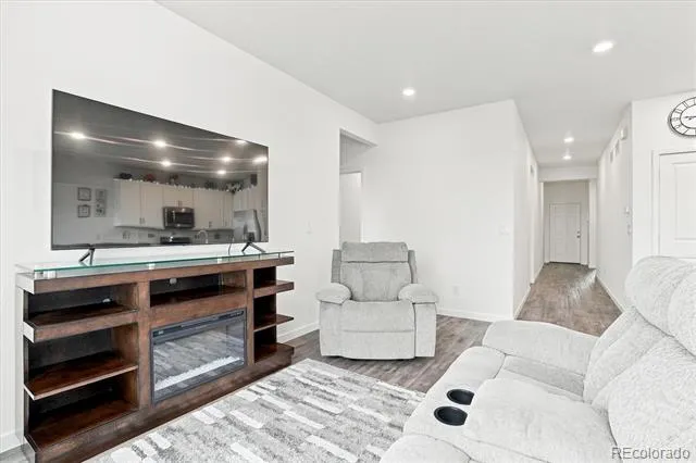 628 Yankee Boy Loop Elizabeth, CO 80107