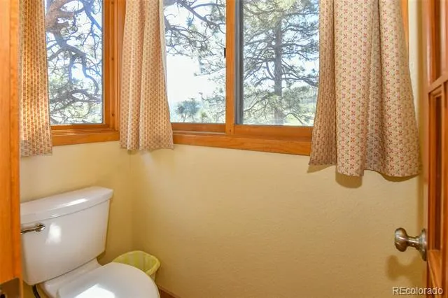 25758 Summergreen Lane Golden, CO 80401