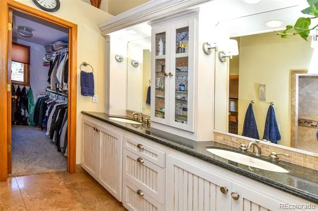 25758 Summergreen Lane Golden, CO 80401