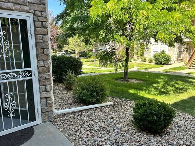 3912 S Carson Street #102 Aurora, CO 80014