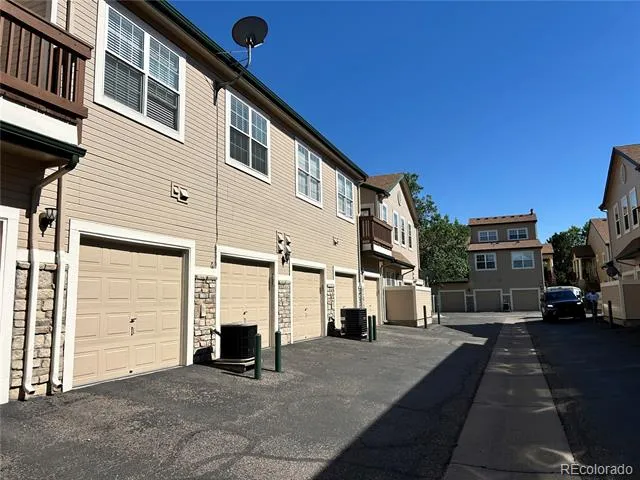 3912 S Carson Street #102 Aurora, CO 80014
