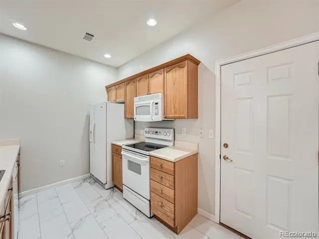 3912 S Carson Street #102 Aurora, CO 80014
