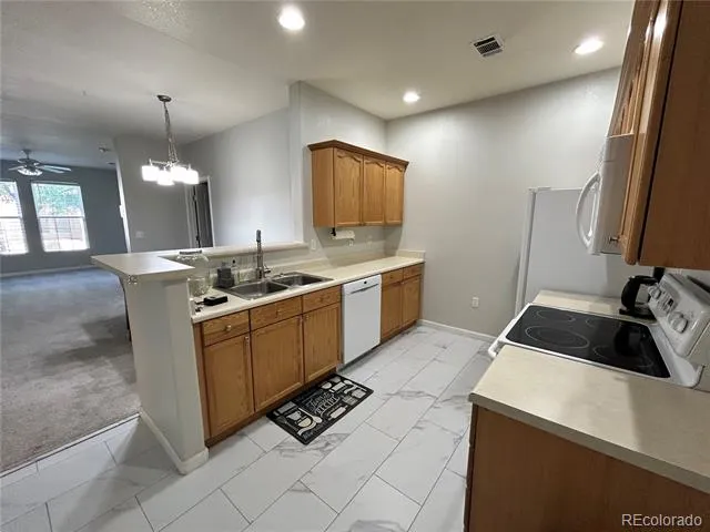 3912 S Carson Street #102 Aurora, CO 80014