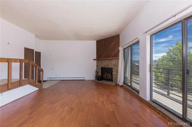 9800 Ryan Gulch Road #105 Silverthorne, CO 80498