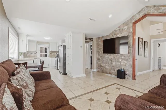 1141 S Raleigh Street Denver, CO 80219