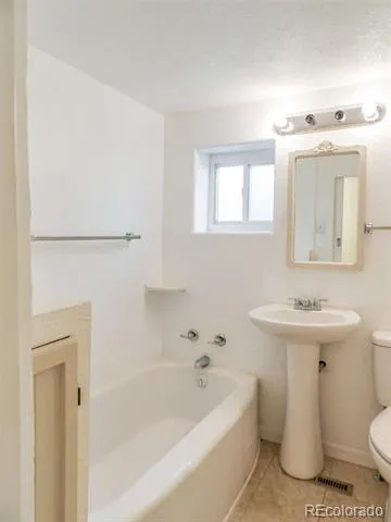 910 Elm Street Pueblo, CO 81004