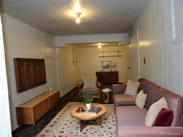 910 Elm Street Pueblo, CO 81004