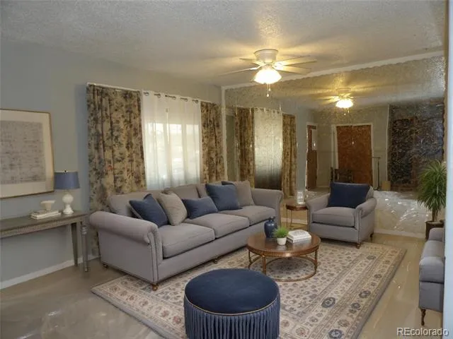 910 Elm Street Pueblo, CO 81004