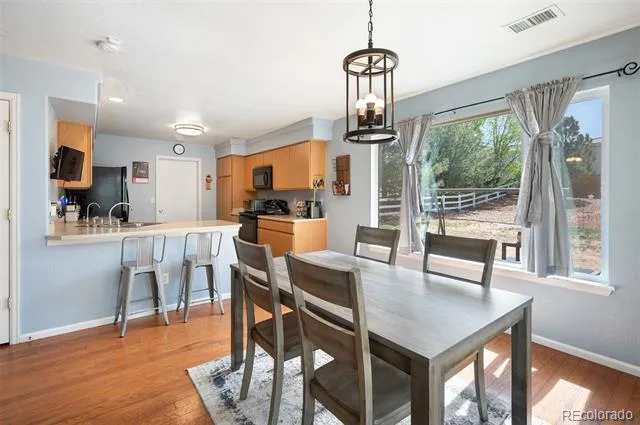 4819 Halifax Way Denver, CO 80249