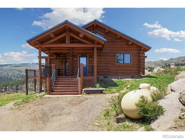 3086 Davis Ranch Road Bellvue, CO 80512