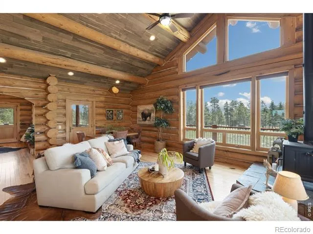 3086 Davis Ranch Road Bellvue, CO 80512