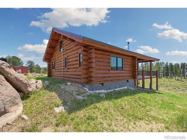3086 Davis Ranch Road Bellvue, CO 80512