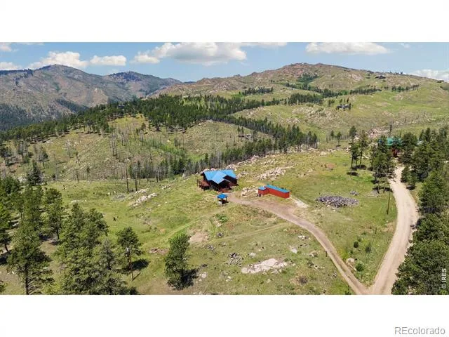 3086 Davis Ranch Road Bellvue, CO 80512