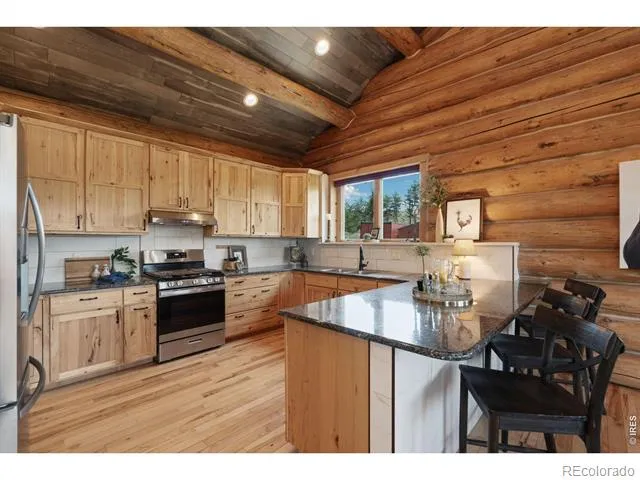 3086 Davis Ranch Road Bellvue, CO 80512