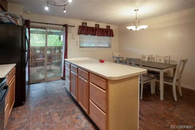 1312 S Carson Way Aurora, CO 80012