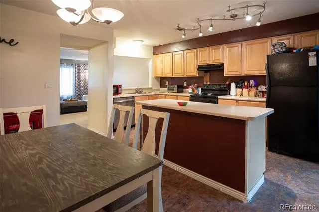 1312 S Carson Way Aurora, CO 80012