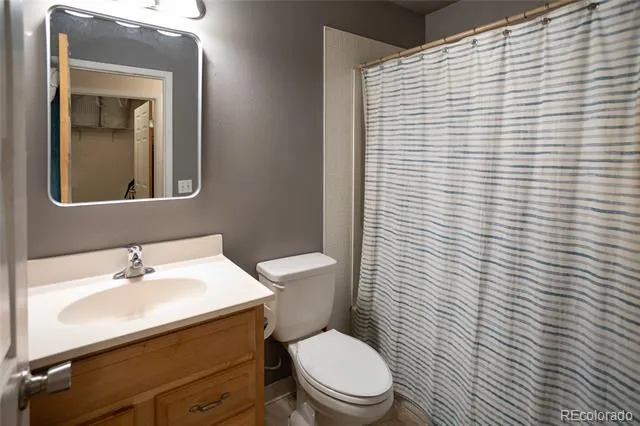 1312 S Carson Way Aurora, CO 80012