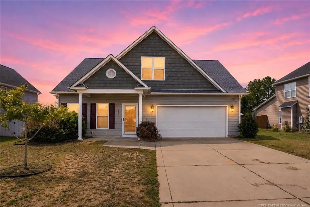 3600 Crosswinds Drive Hope Mills, NC 28348