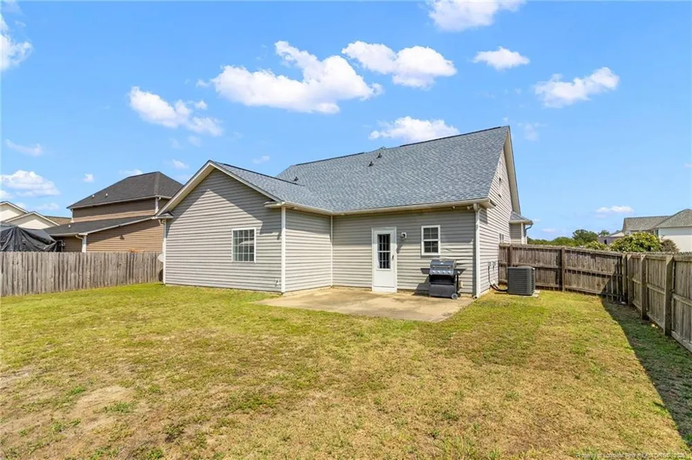 3600 Crosswinds Drive Hope Mills, NC 28348