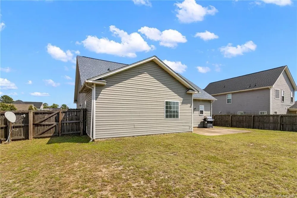 3600 Crosswinds Drive Hope Mills, NC 28348