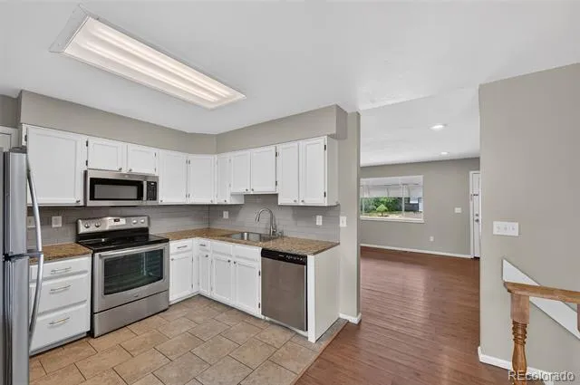 446 S Lima Circle Aurora, CO 80012