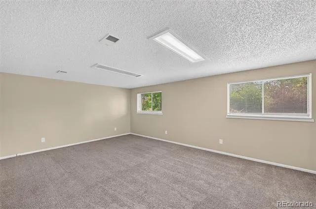 446 S Lima Circle Aurora, CO 80012