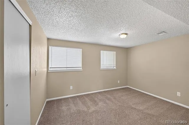 446 S Lima Circle Aurora, CO 80012