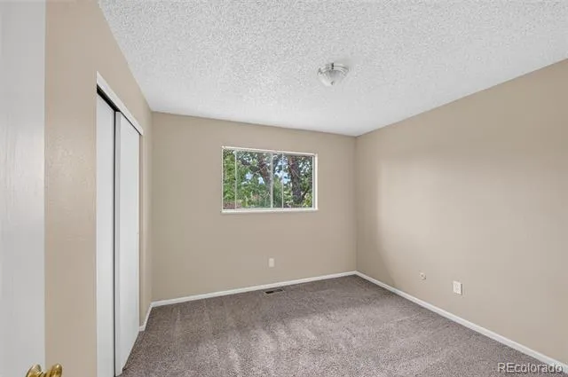 446 S Lima Circle Aurora, CO 80012