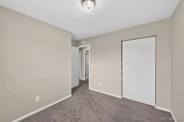 446 S Lima Circle Aurora, CO 80012