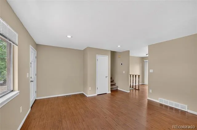 446 S Lima Circle Aurora, CO 80012