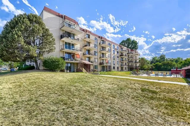 7801 W 35th Avenue #102 Wheat Ridge, CO 80033