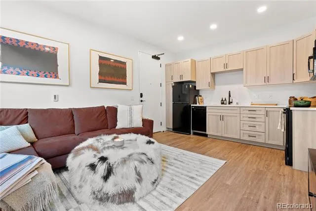 2121 Hummingbird Way #204 Georgetown, CO 80444