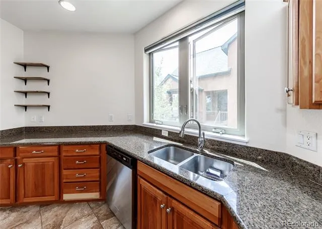 374 Hoover Lane Palmer Lake, CO 80133